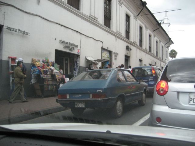 ���߰���