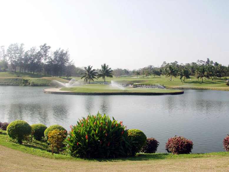 Áß±¹ °ñÇÁ¿¡°üÇÑ ¸ðµç°Í